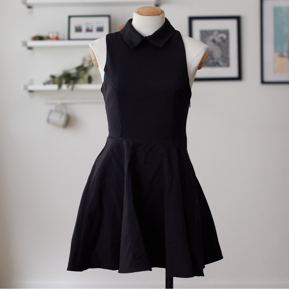TOBI Colar Black Dress